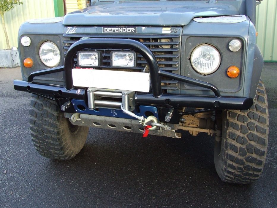 Bara fata LAND ROVER DEFENDER / Discovery cu bullbar si suport troliu