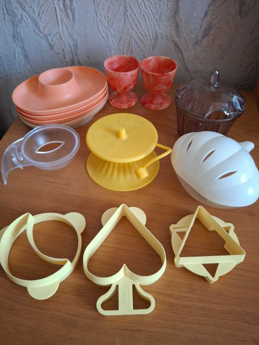 Мелкие кухонные принадлежности.