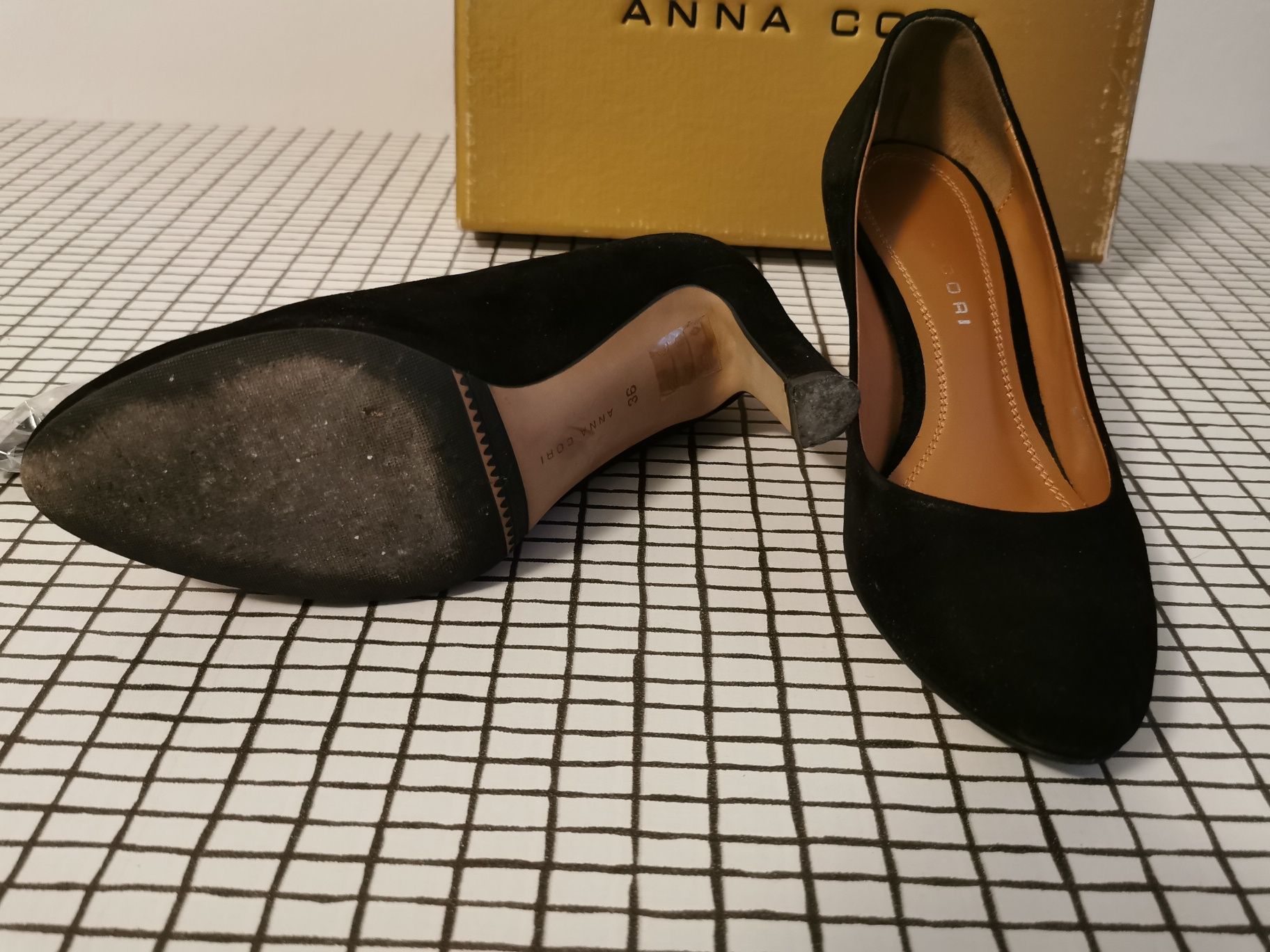 Pantofi Anna Cori - piele întoarsă negru