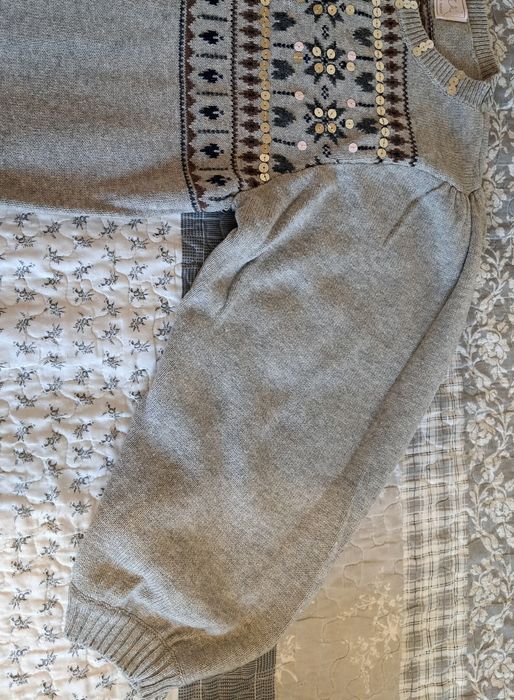 Модерна жилетка с мерино