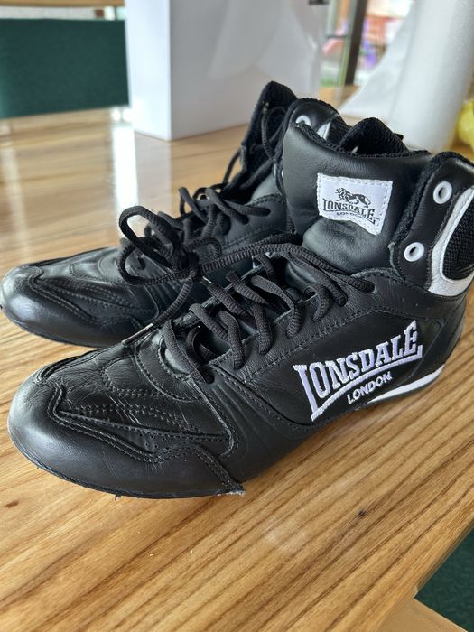 Adidasi originali Box Lonsdale