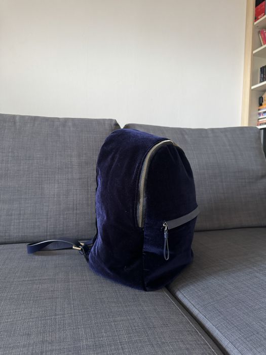 Ghiozdan de catifea Zara