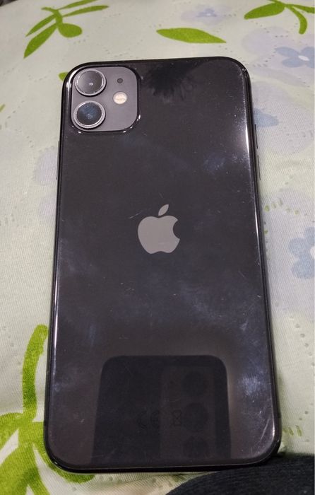 Iphone 11 128gb sotiladi