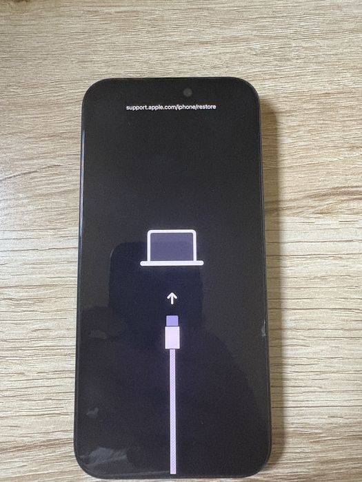 iPhone 16 Pro Max pentru piese
