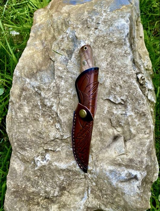 Cutit de vanatoare otel Damasc