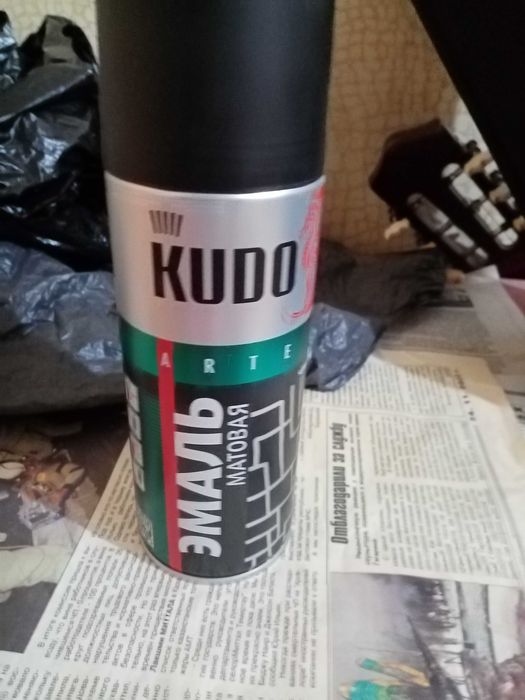 Лаки краски для дерева и металла болончиках и без