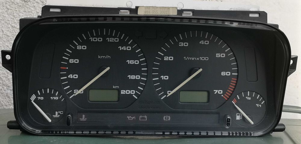 Километраж за VW Golf 3 / Голф 3 бензин