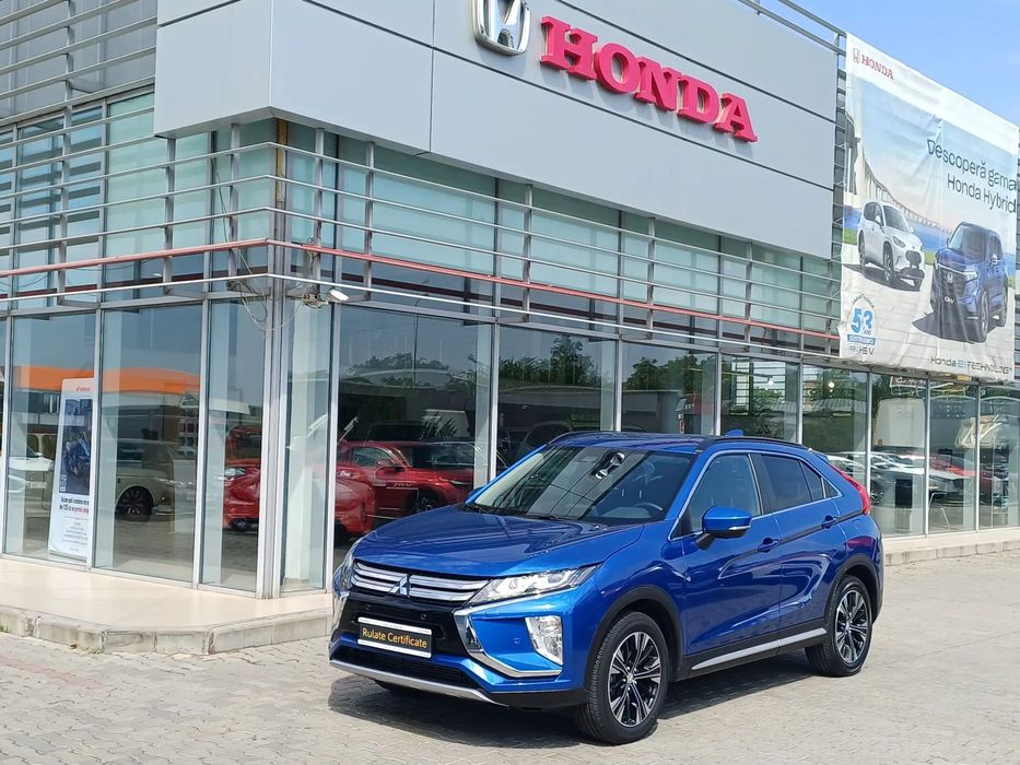 Mitsubishi Eclipse-Cross Mitsubishi ECLIPSE CROSS Intense 1.5TC CVT 2WD