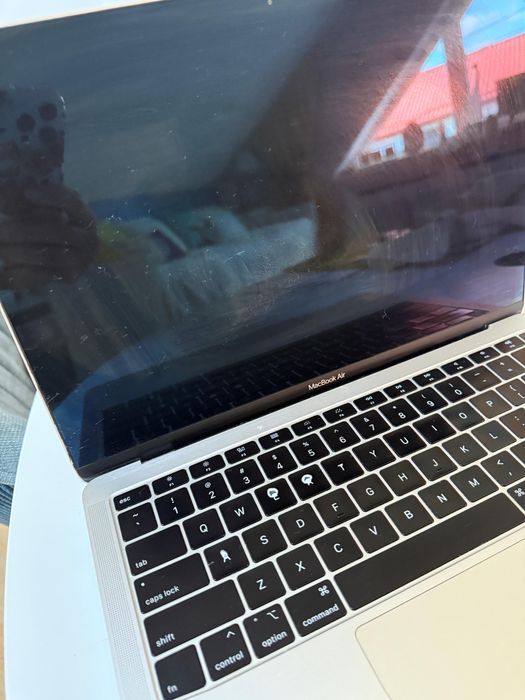 MacBook Air 13” (2019)
