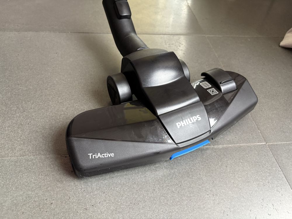 Четка за прахосмукачка Philips TriActive