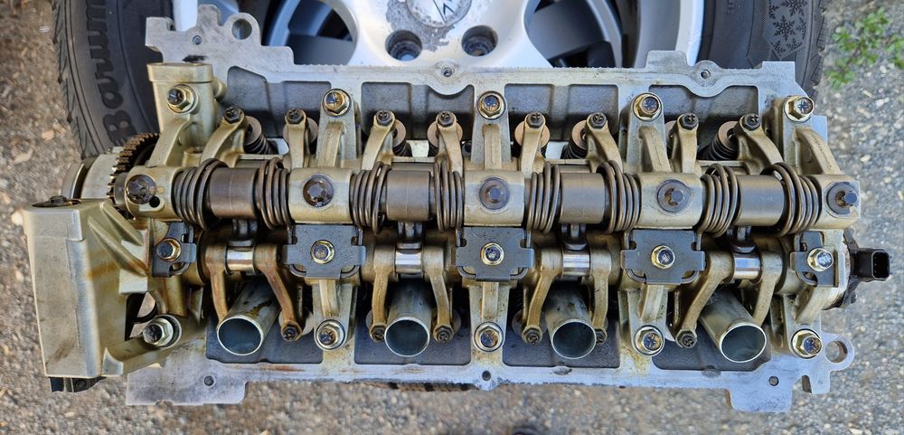 Оборудвана глава за Митсубиши Аутлендър