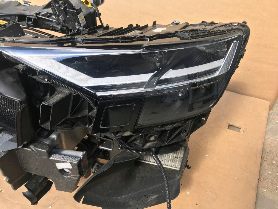 Audi Q8 4M8 capota aripa bara far stanga dreapta trager radiator