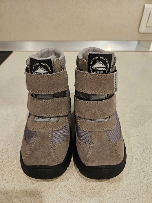 Детски ботуши Naturino, непромокаеми и дишащи