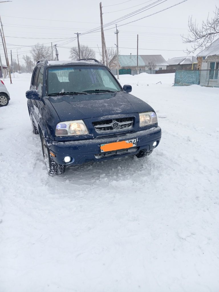 Продам машину Suzuki Grand Vitara