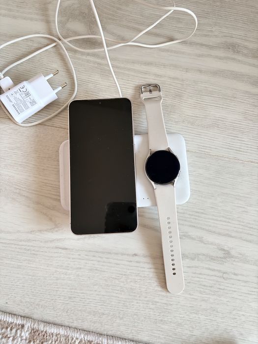 Телефон+слушалки+часовник+безжично зарядно