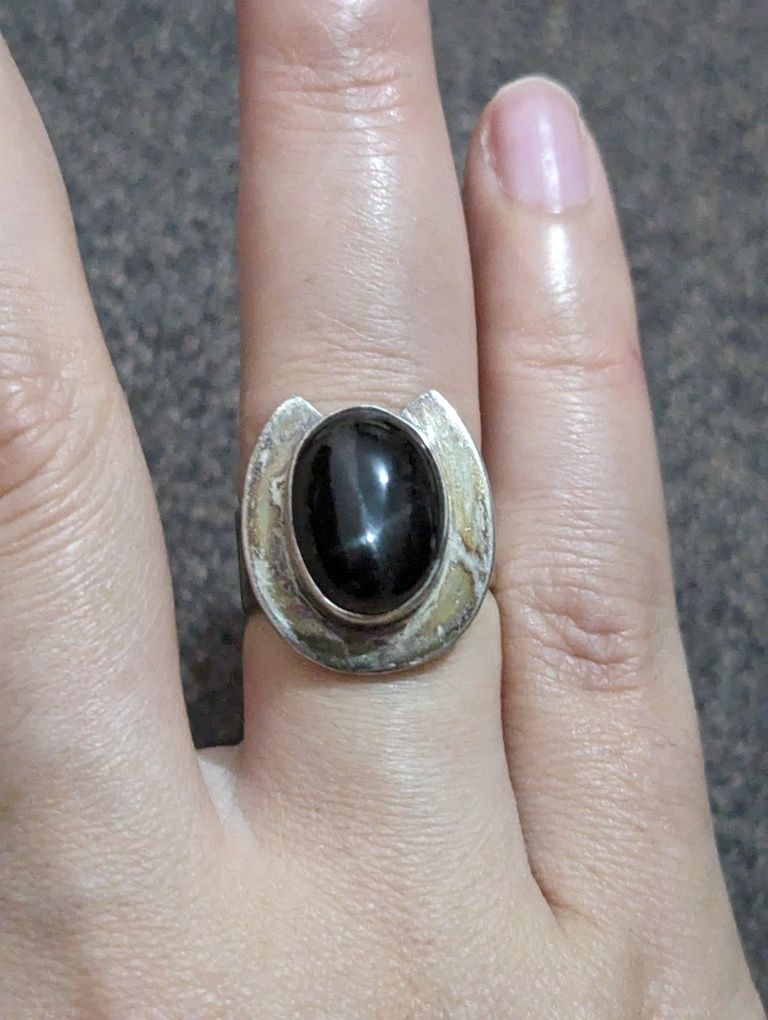 Vand inel argint,vintage cu piatra obsidian