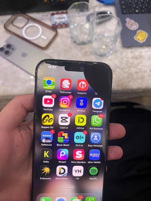 Продам IPHONE 16 про мах