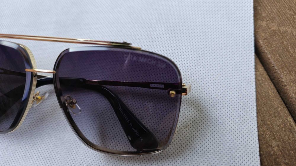 Ochelari de soare Dita Mach Six, lentila nragra, rama aurie