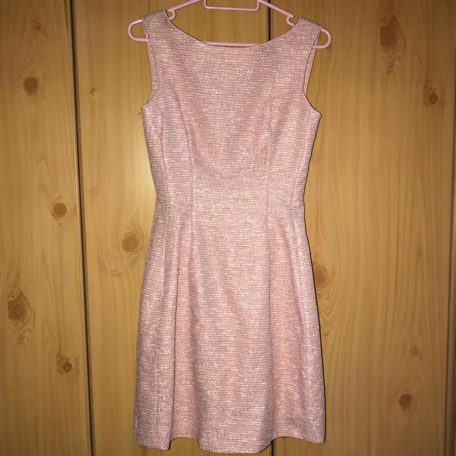 Рокля на Зара - нова, с етикет - XS (НАМАЛЕНА- 50 лв)