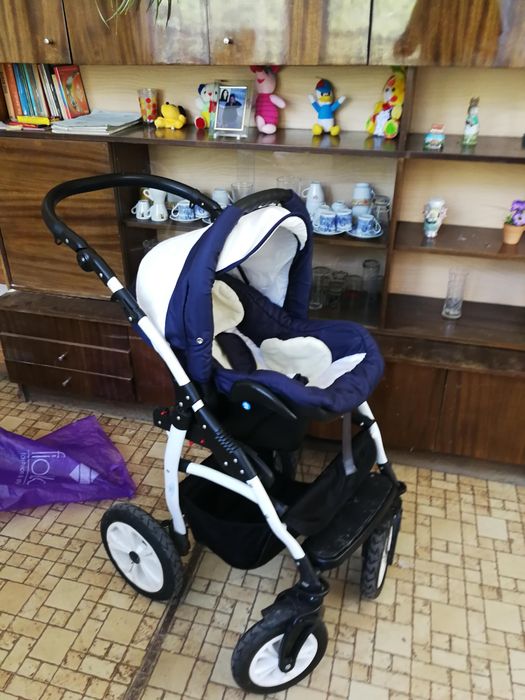 Детска количка Carrera