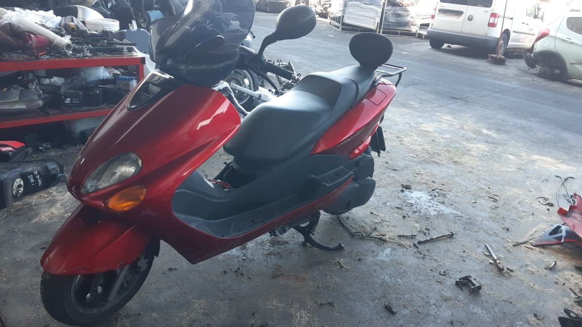 Скутер Ямаха Маджести ( Yamaha Majesty)  -150-180-на части