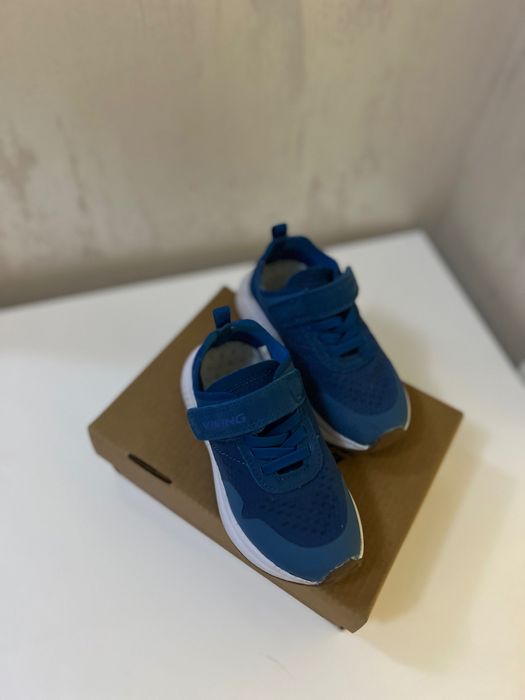 Viking нови маратонки