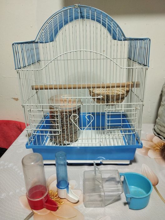 Продам клетку со всеми приложениями