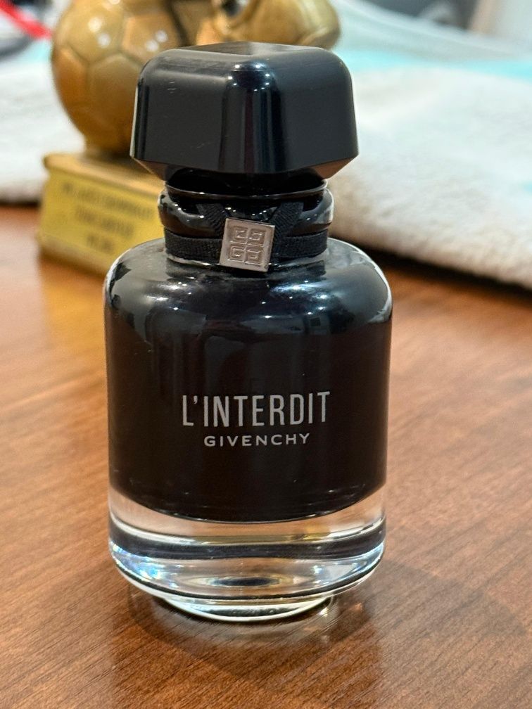 Парфюм  L'interdit Givenchy
