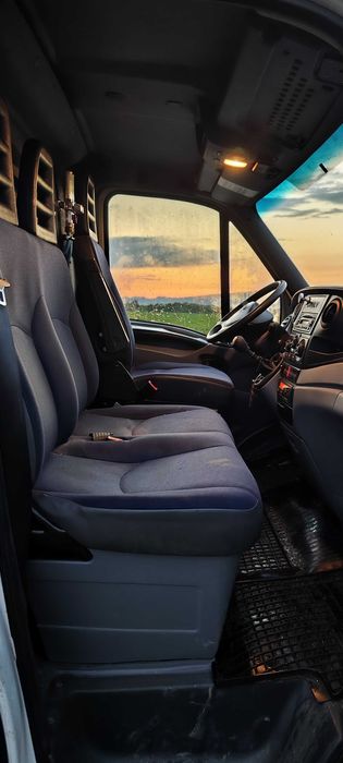 Iveco daily5200 kg  3.0 d categ C
