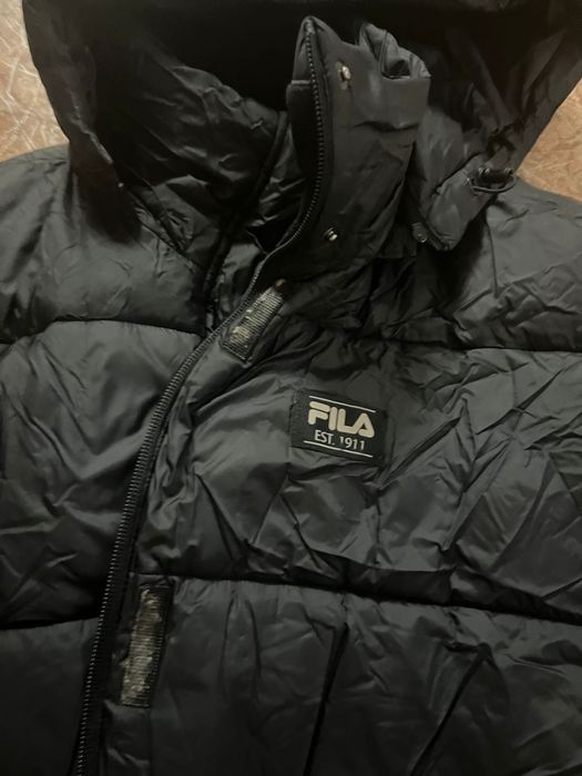 Продаю зимнюю куртку