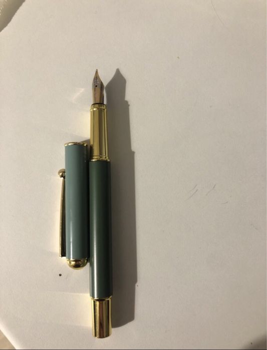 Stilou elegant personalizabil cu penita iridium