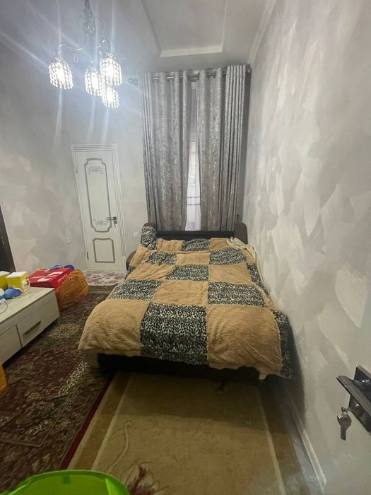 Продаётся 5-комнатный дом в Сергелинском районе 2соток 120М2