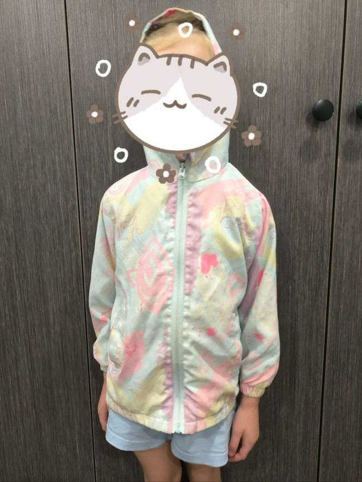 Продам верхнюю одежду на девочку с рождения и до 3 лет