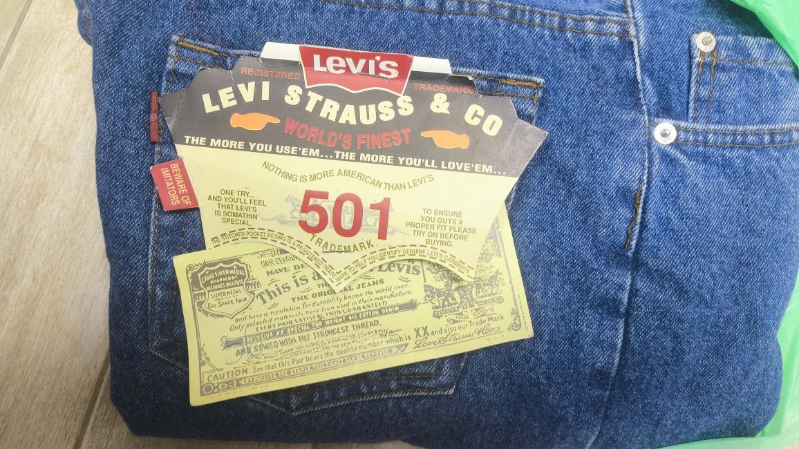 Оригинални made in USA дънки Levi Strauss & Co. корекомски от соца