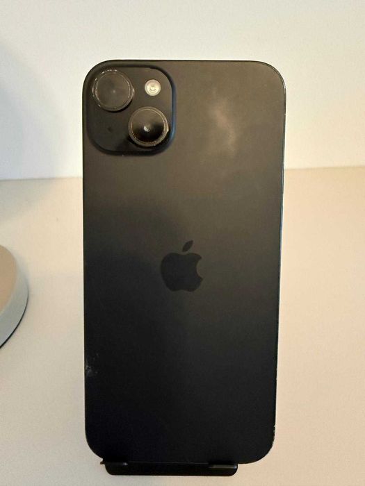 iPhone 15 Plus / 128 GB / Black + Cutie și Incarcator