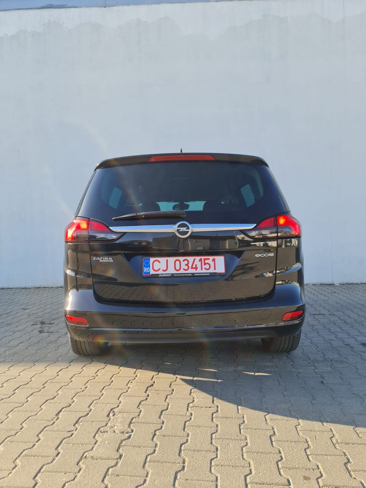 Vând Opel Zafira 1.6 d