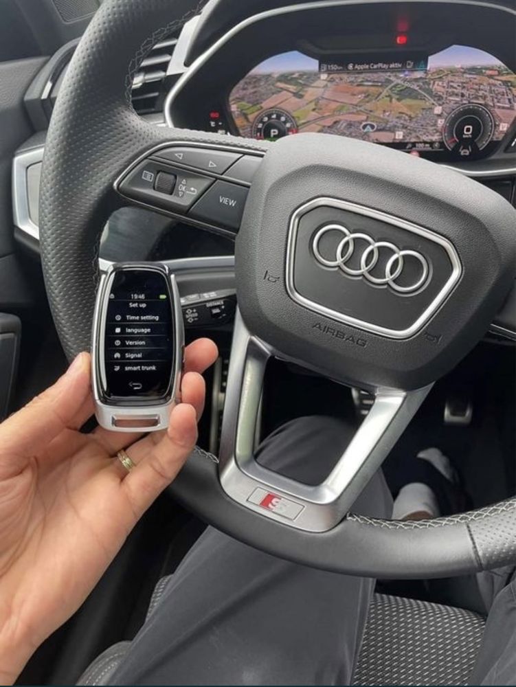 Cheie Smart / Smart Key universala / cheie cu display / Audi VW etc