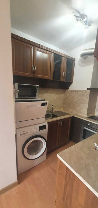 Дава се под наем Двустаен апартамент в Бургас, Център - 52 кв.м за 331.5 € - Снимка #10