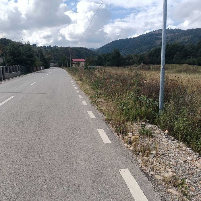 Vand teren Valea Draganului intravilan