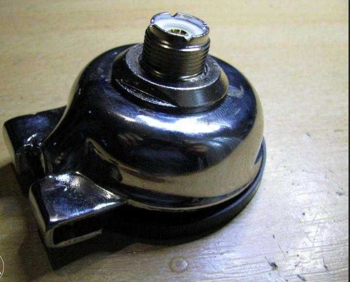 Suport Plafon, porbagaj antena statie  CB / Taxi