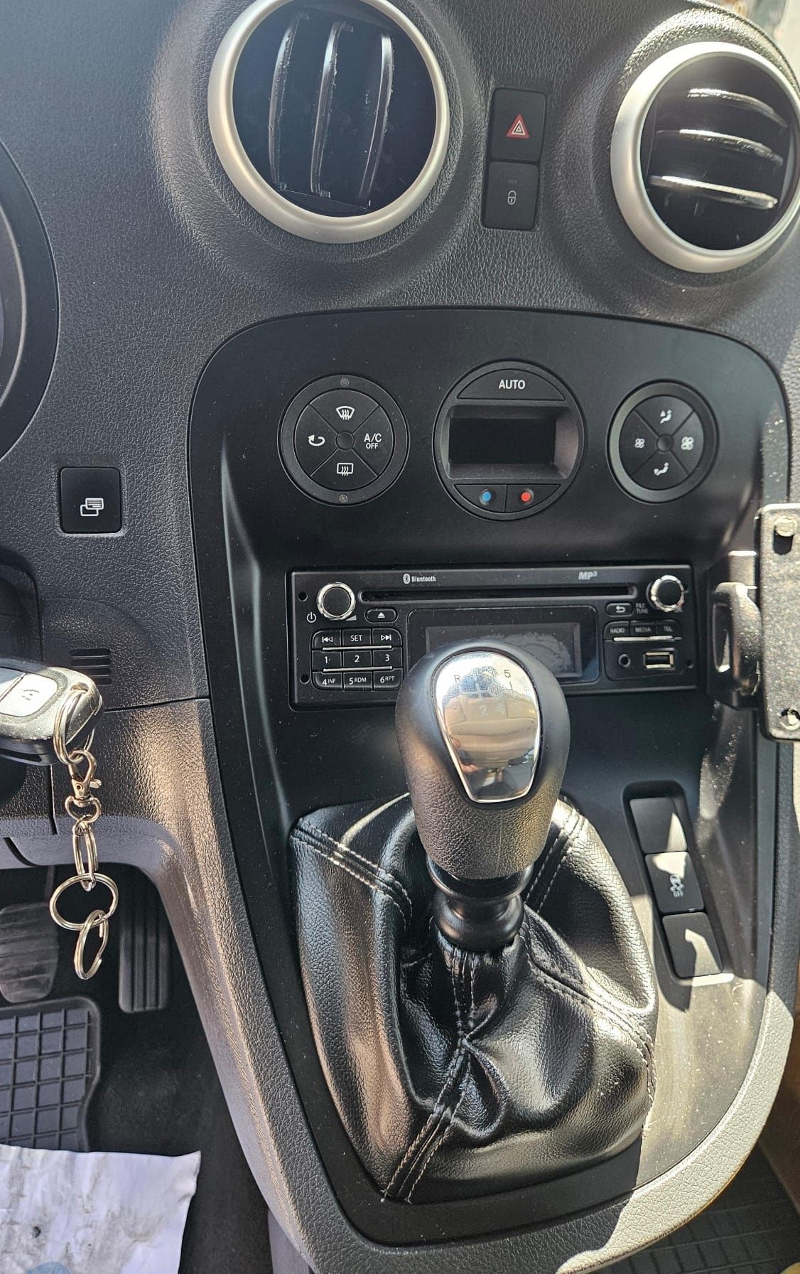 Mercedes Citan 111 CDI Extralung 7 locuri 1,5 diesel 110cp autoturism