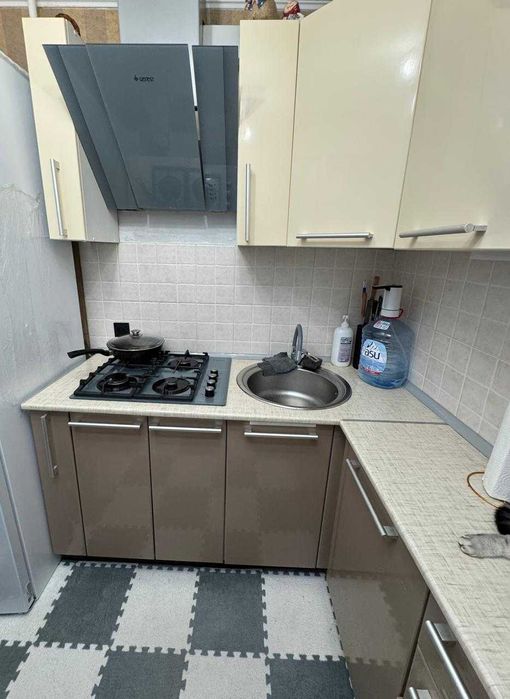 Кухонный гарнитур 155 х 175