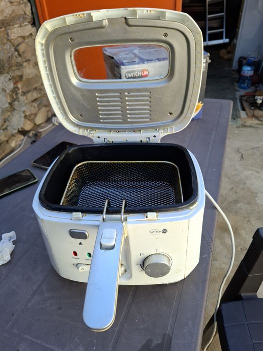 Фритюрник продавам