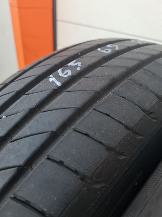 Летни гуми 2 броя MICHELIN Primacy4 165 65 R15 дот 1020