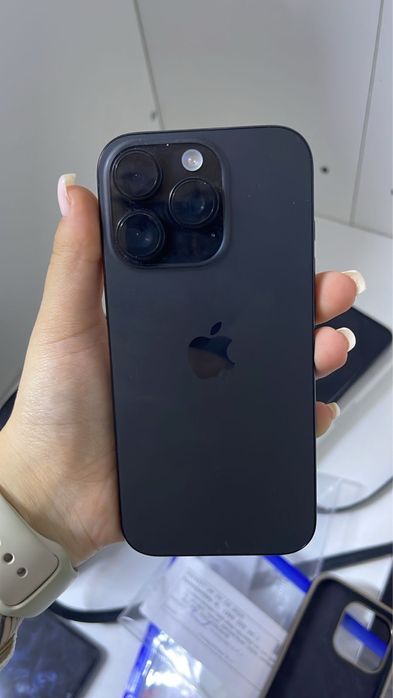 Iphone 16 pro.