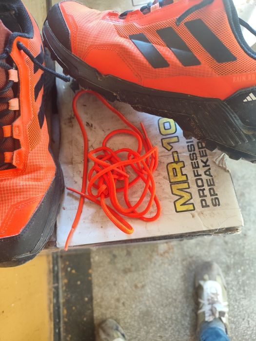 Мъжки зимни обувки Adidas