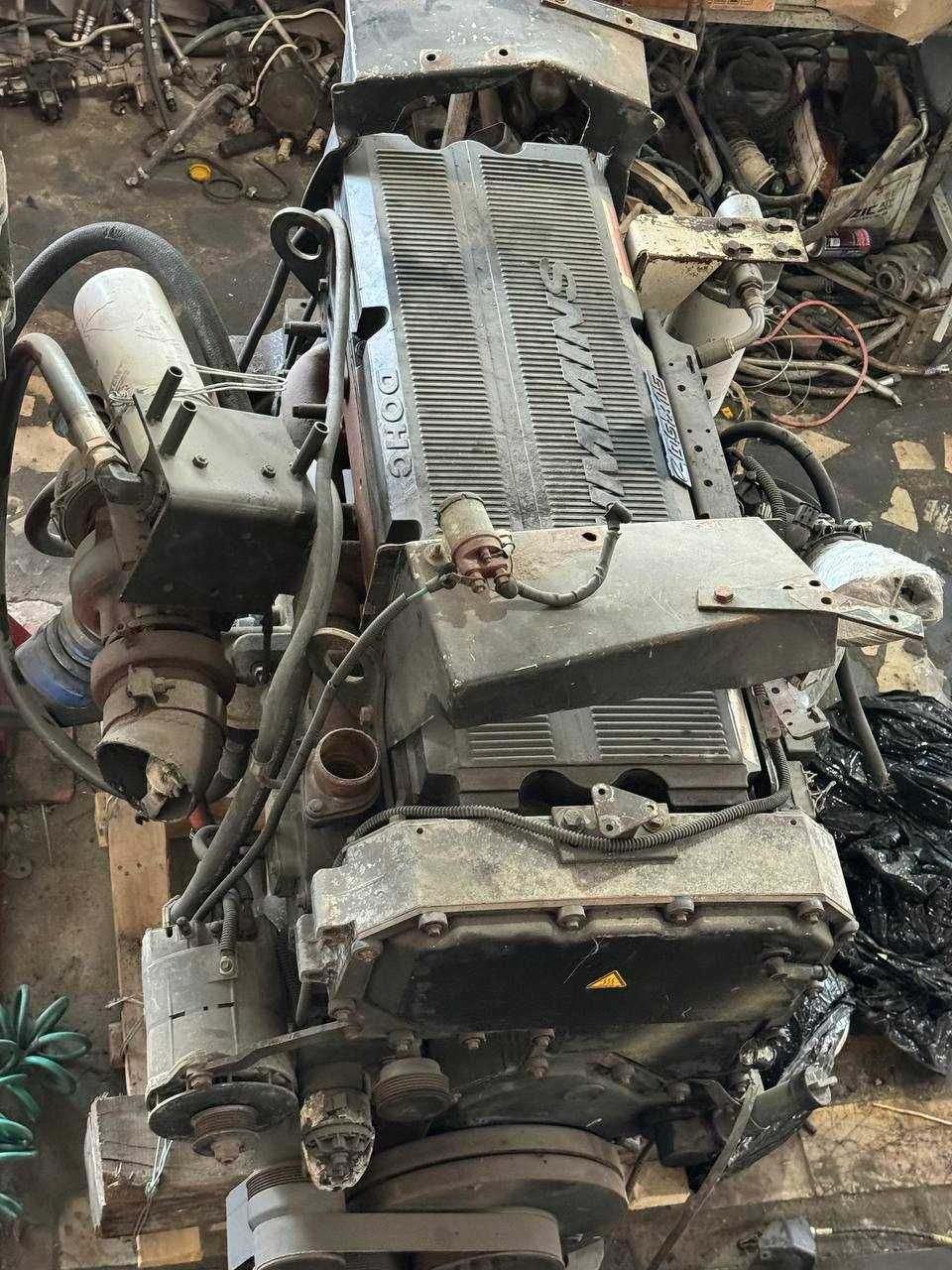 Дизельный двигатель Cummins QSX15-G8  сотувга келди.