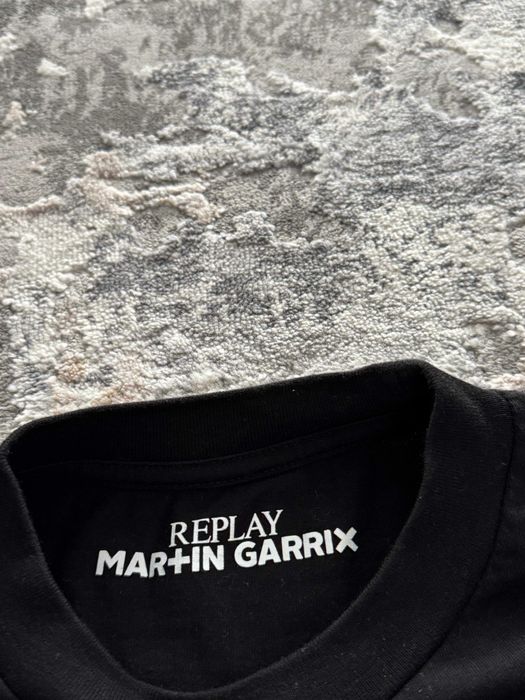 REPLAY tricou editie limitata, marime M oversize (practic L)