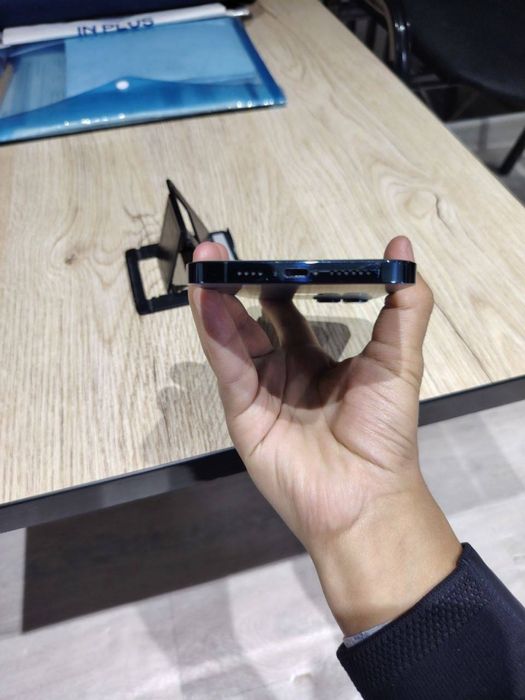 Iphone 12 Pro Max srochni sotiladi