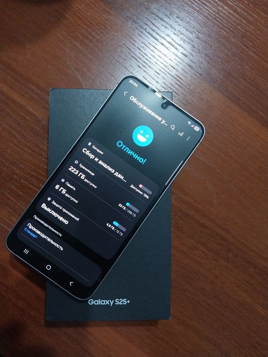 Самсунг s25+256гб